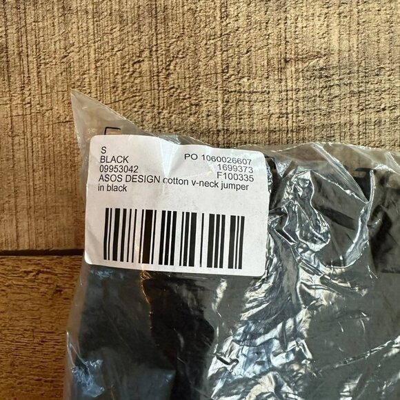 ASOS Men's Cotton V-neck Jumper Knit Sweater in Black -S - Picture 7 of 7